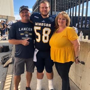 Meet your Posher, Adam